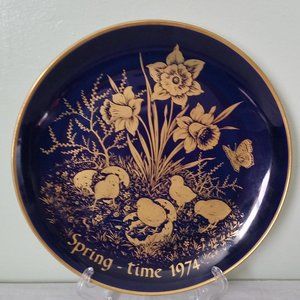 Vintage Genuine Cobalt 24 Carat Gold Spring 1974 Plate 7.5"